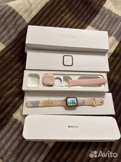 Часы apple watch 4 40 mm