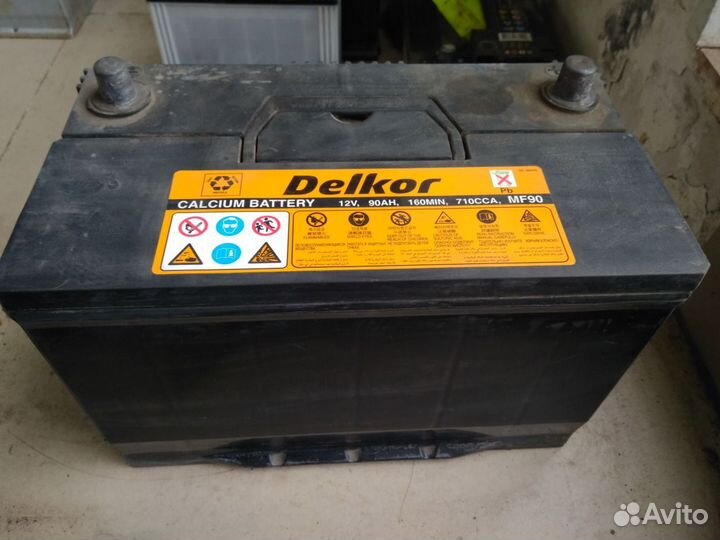 Бу аккумулятор 90 Ач Delkor MF90