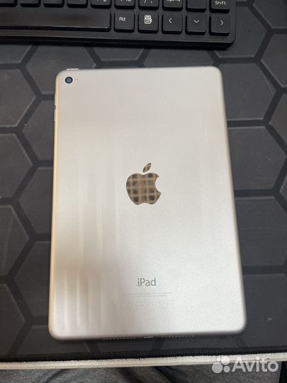 iPad mini 4 128gb