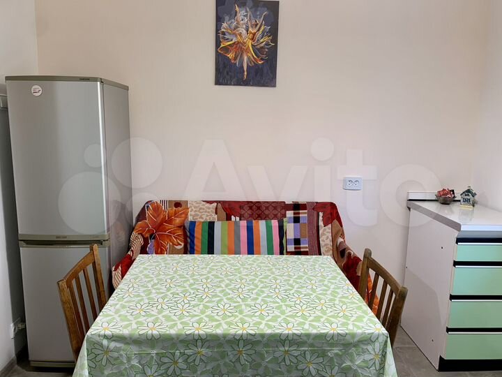 1-к. квартира, 42 м², 3/5 эт.