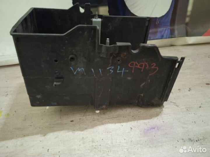 Корпус акб Ford Focus 3 Форд Фокус 3