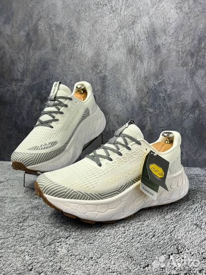 Кроссовки New Balance white