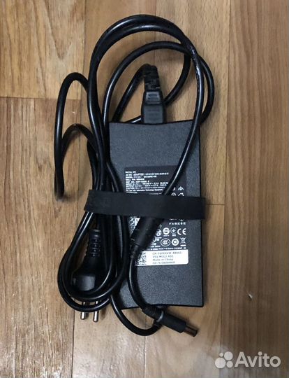 Блок питания dell 130W+шнур. Рабочий
