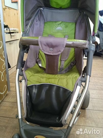 Прогулочная коляска