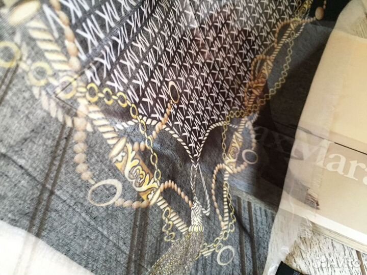 Платок Michael Kors. Батист, 2 цвета