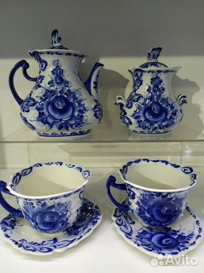 Фарфоровая посуда Гжель