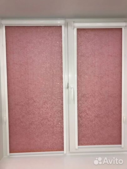 Жалюзи и рулонные шторы на окна