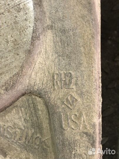 Рычаг задний правый нижний