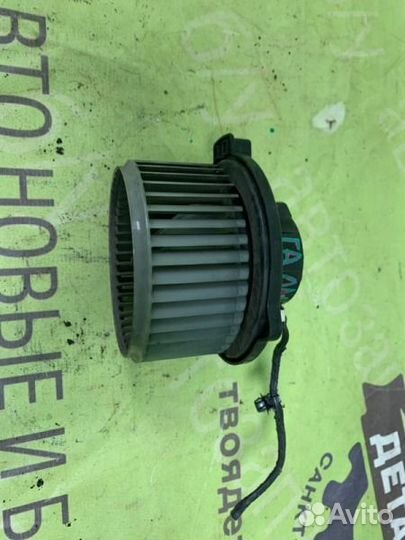 Моторчик печки Mitsubishi Galant 8 Usa америка