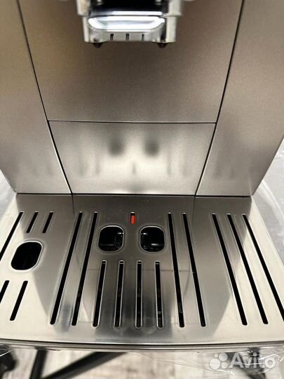 Кофемашина Delonghi Dinamica ecam 370.95