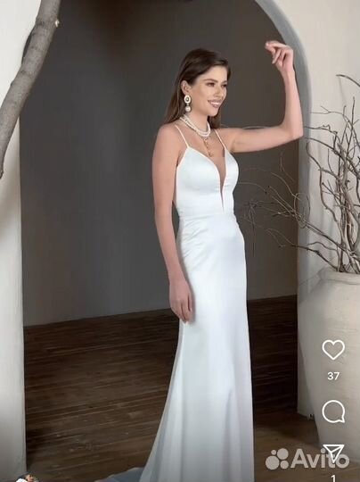 Свадебное платье 42 44 новое