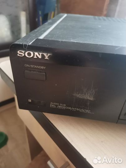 Видеомагнитофон sony