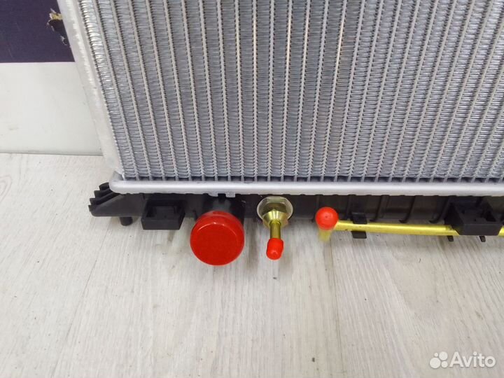 Радиатор охлаждения двигателя основной Kia RIO 2
