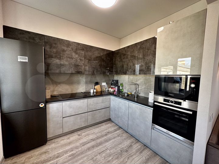 3-к. квартира, 80 м², 5/5 эт.