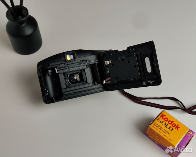 Плёночный фотоаппарат Olympus superzoom 700xb