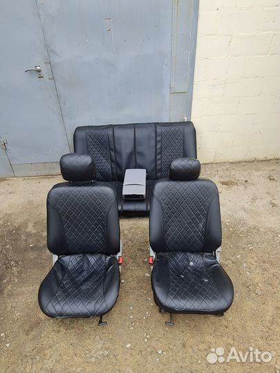 Сиденья mercedes-benz W210