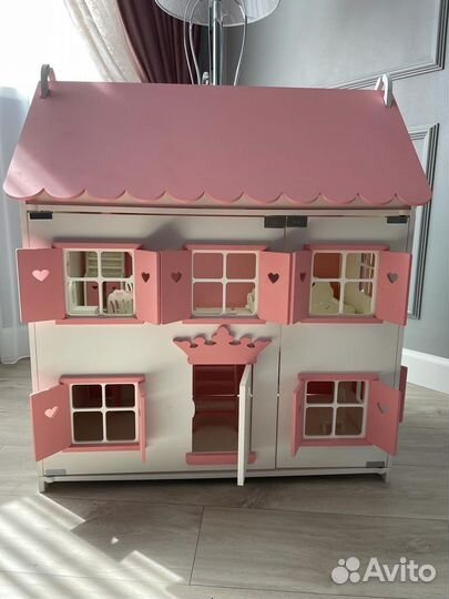 Домик кукольный
