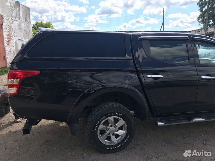 Mitsu L200 Кунг на пикап