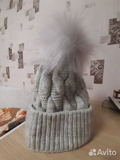 Шапка для девочки новая