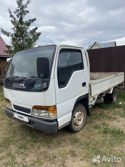 Isuzu Elf, 2001