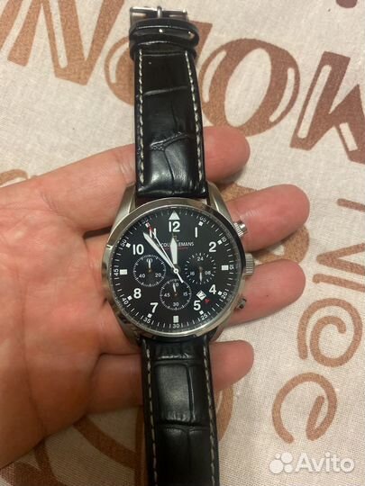 Часы jacques lemans