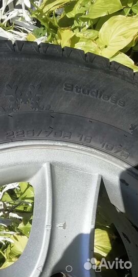 Kumho WinterCraft Ice WI31 225/70 R16