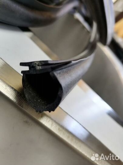 Резинка уплотнительная для холод.камер север