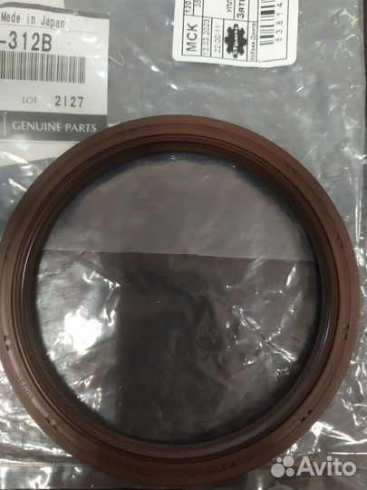 Сальник коленвала задний S55011312B mazda