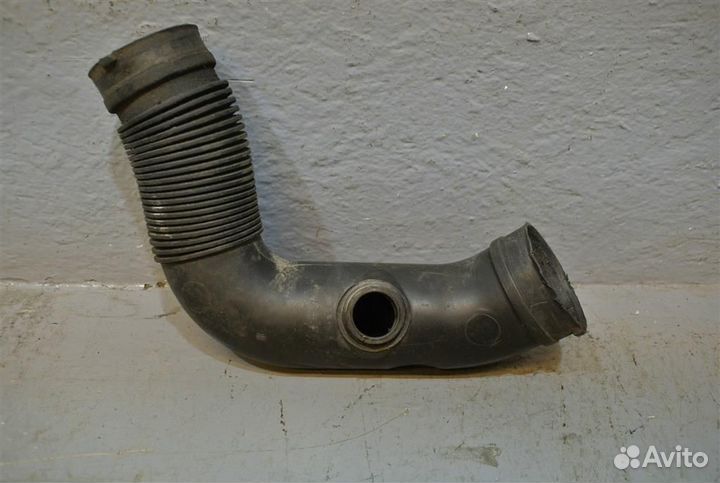 Воздуховод Opel Astra H / Family 2004