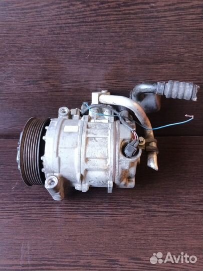 Компрессор кондиционера Mercedes-Benz C-Class
