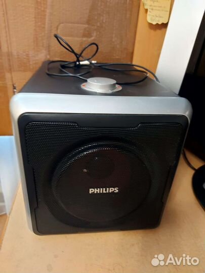 Монитор Philips