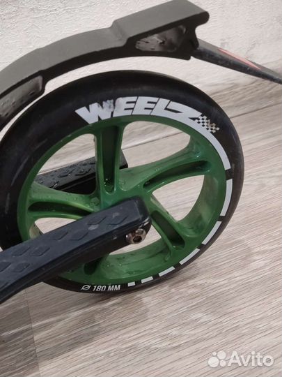 Самокат Weelz Rock