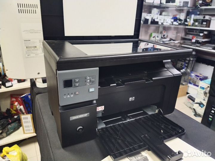 Лазерное мфу HP LaserJet M1132 MFP