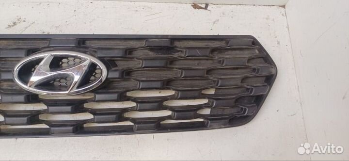 Решетка радиатора передняя Hyundai Creta 1