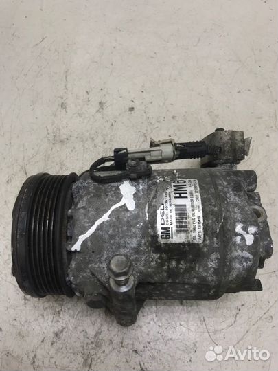 Компрессор кондиционера Opel Zafira B минивэн