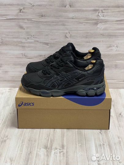 Кроссовки зимние asics gore tex