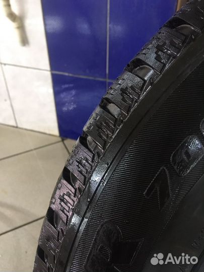 Bridgestone Ice Cruiser 7000 225/65 R17