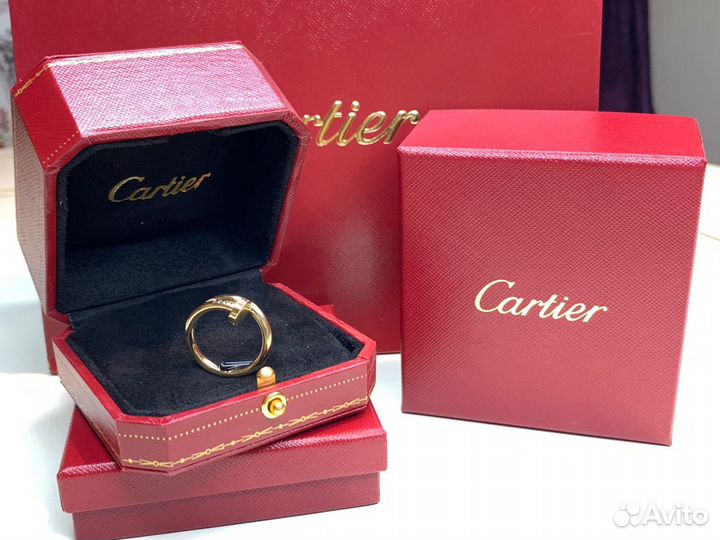 Кольцо cartier juste un clou золотое