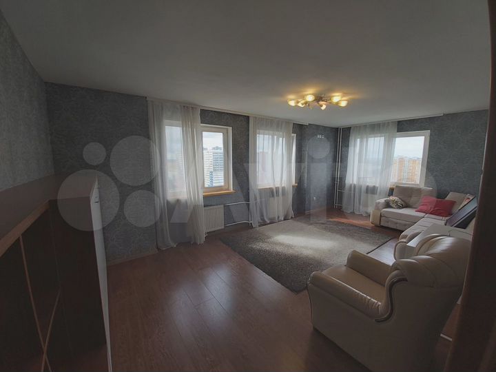 2-к. квартира, 64 м², 22/25 эт.