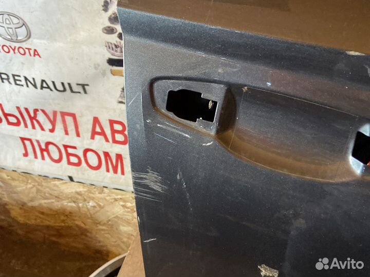 Передняя правая дверь Skoda Karoq