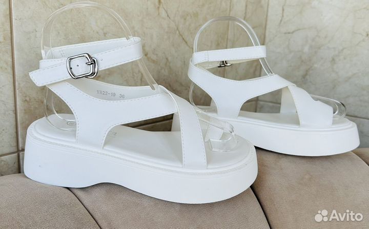 Сандали Белые 38 р
