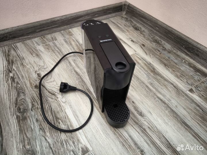 Кофеварка Nespresso