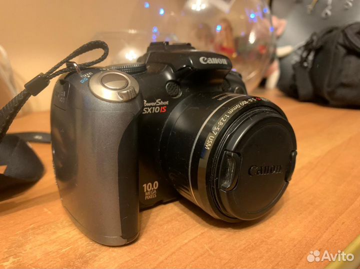 Canon powershot sx10 is