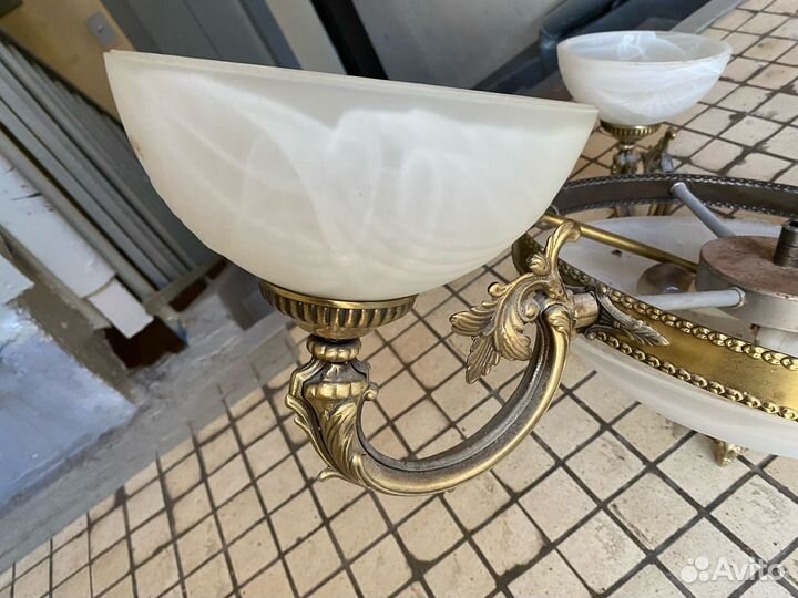 Люстра подвесная потолочная