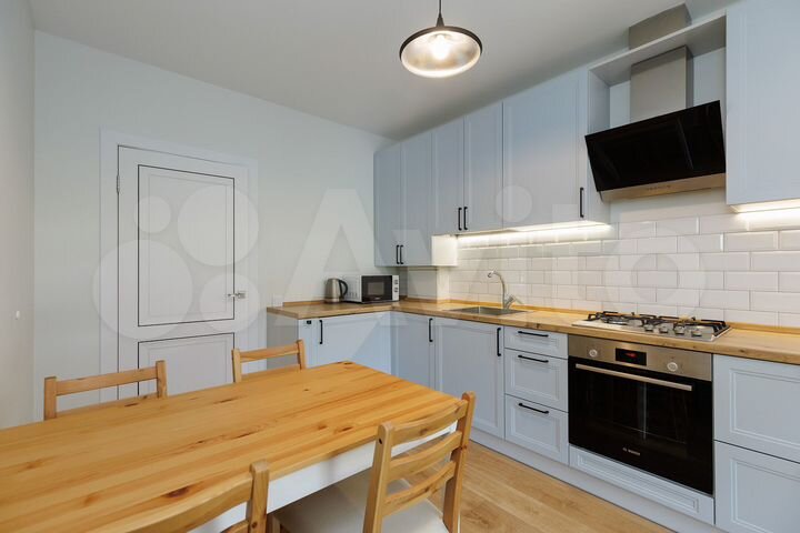 2-к. квартира, 65 м², 4/4 эт.