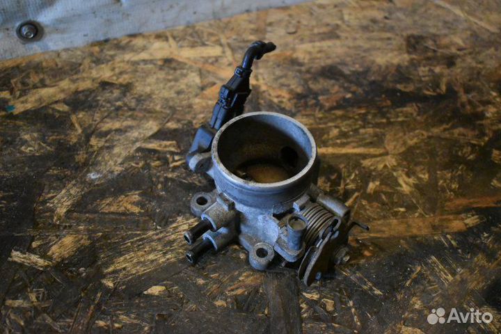 Дросельная заслонка Hyundai Tucson 1 поколение