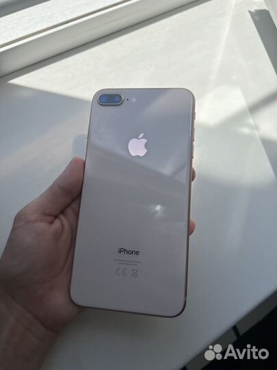 iPhone 8 Plus, 64 ГБ