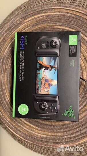 Джойстик Razor Kishi для смартфона