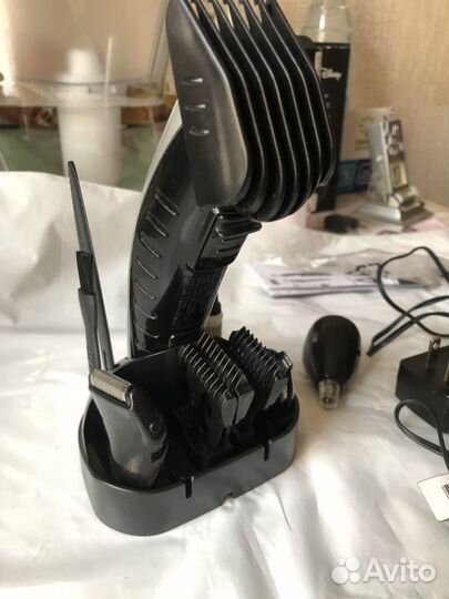 Электробритва, сбривающая волосы во всех местах