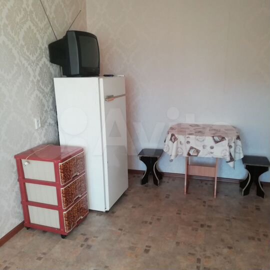 Комната 18 м² в 5-к., 4/5 эт.